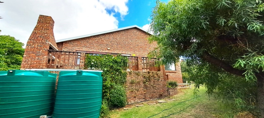 3 Bedroom Property for Sale in Noorsekloof Eastern Cape